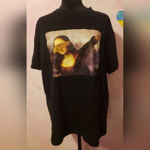 Black T-Shirt with Mona Lisa Dab Print